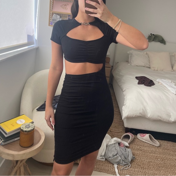 Superdown Dress - Picture 4 of 6